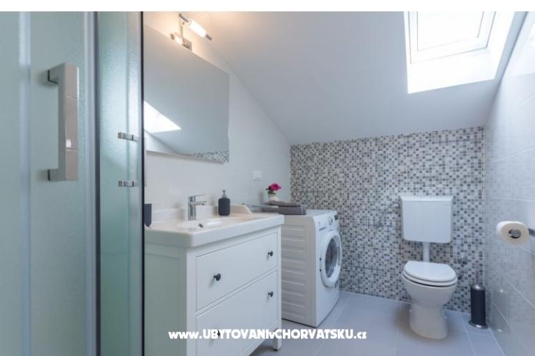Apartma Fortunei Rožat – foto 11