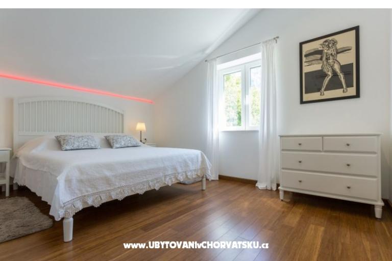 Apartma Fortunei Rožat – foto 7