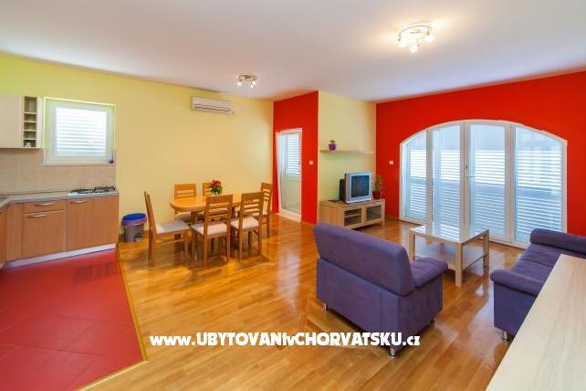 Apartmaji Bay View – foto 4