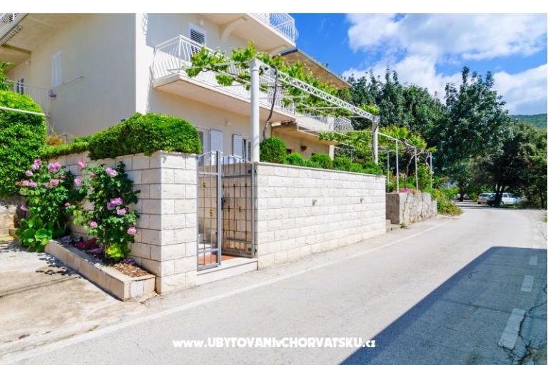 Apartmaji Miovic Molunat – foto 10