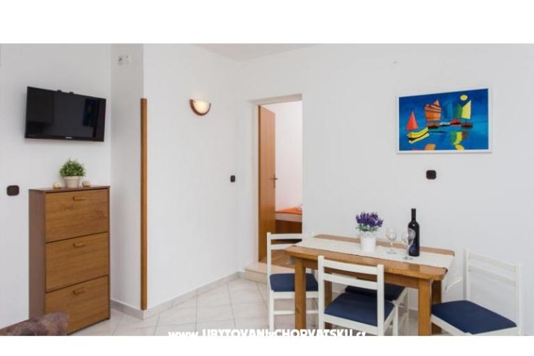 Apartmaji Miovic Molunat – foto 6