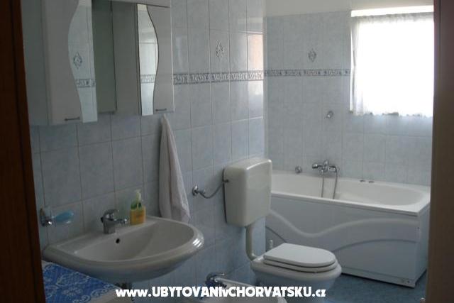 Apartmaji with sea view Cihorich – foto 13