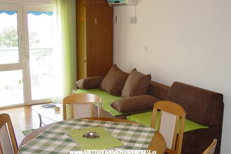 Apartmaji Clarus Mare – foto 6
