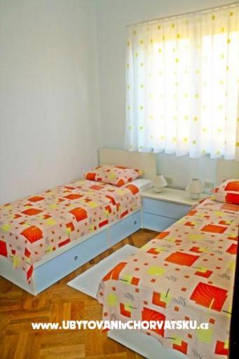 Apartma Dugi Rat – foto 7