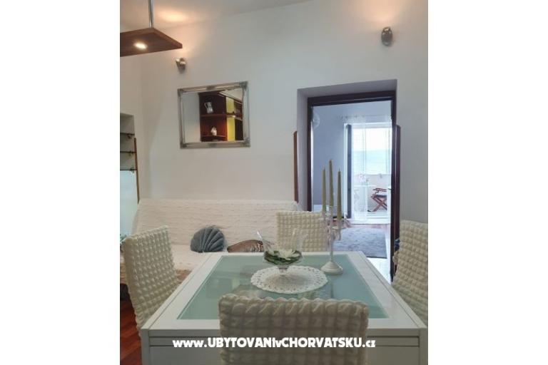 Apartmaji Anita & Mateo – foto 4
