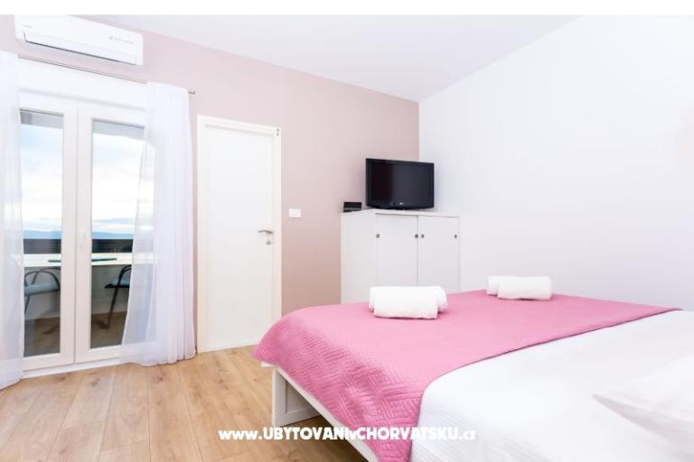 Family Apartmaji Korda – foto 10