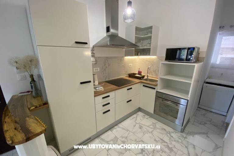 Sunrise Luxury Apartmaji – foto 13