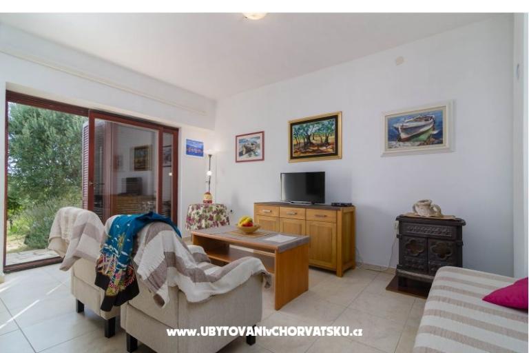 Apartmaji Amalia Fažana – foto 18