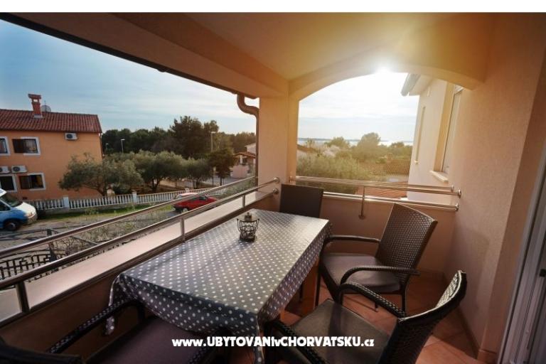 Apartmaji Irena – foto 6