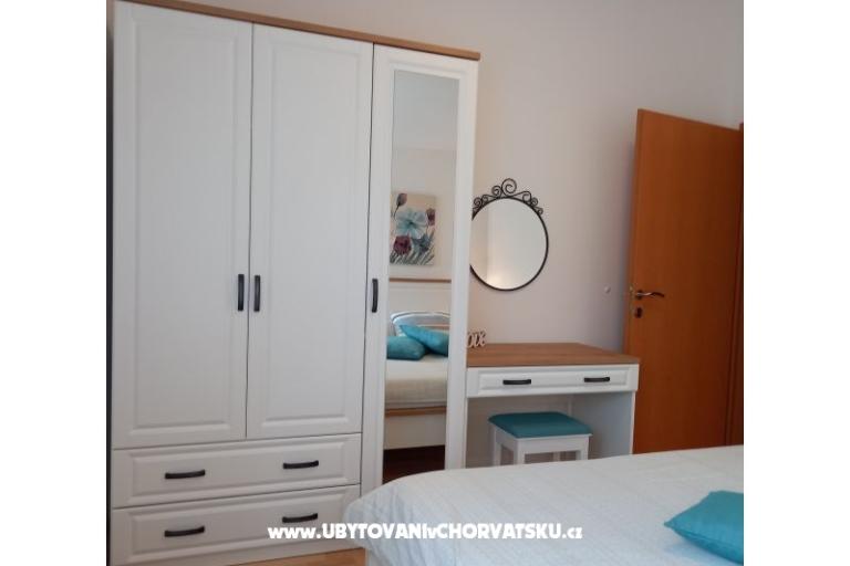 Apartmaji Irena – foto 7