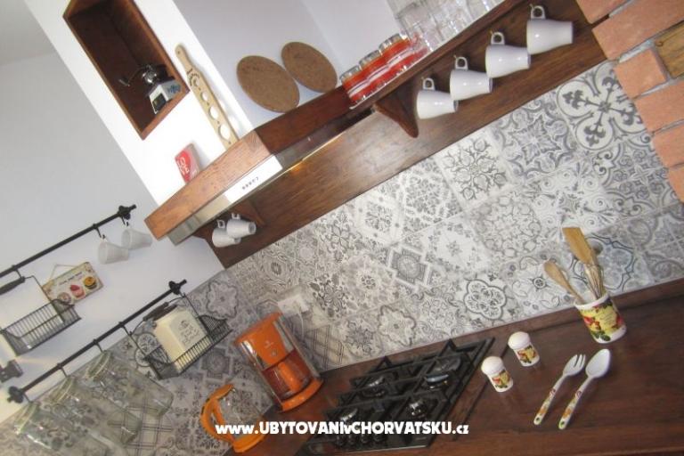 Apartma Flora – foto 10