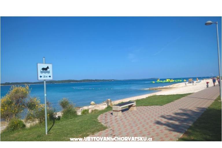 Apartma Flora – foto 12