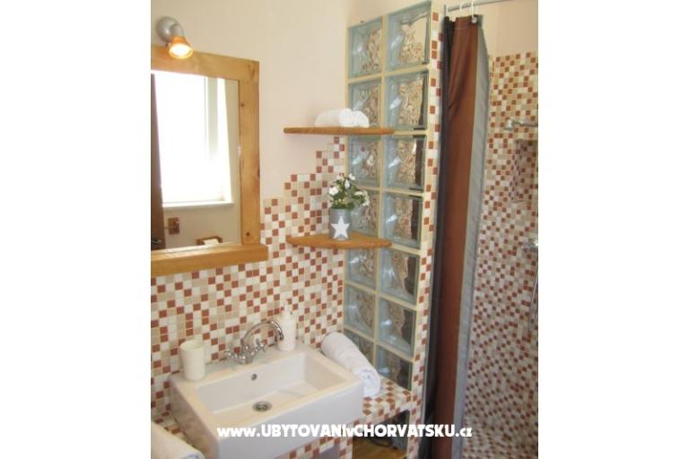 Apartma Flora – foto 4