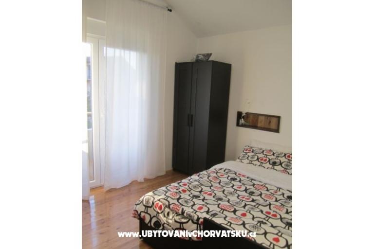 Apartma Flora – foto 9