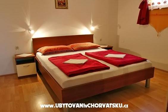 Apartmaji Valbandon – foto 14
