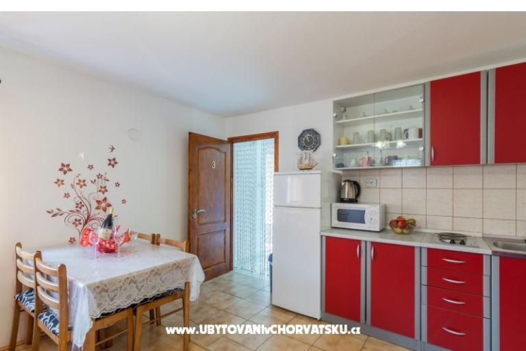 Apartmaji Valbandon – foto 6