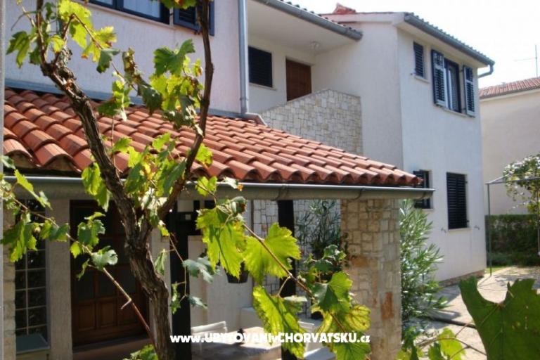 Apartmaji Dorijo – foto 3