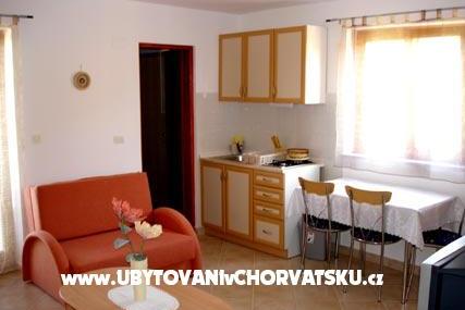Apartmaji Flori – foto 4