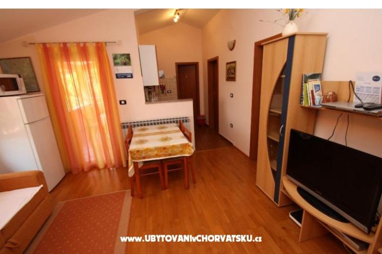 Apartma Jeromela *** – foto 12