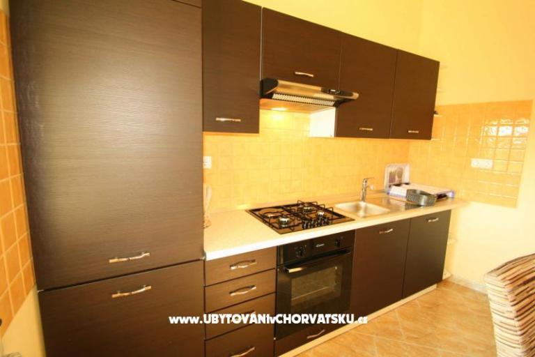 Apartma Zoran - Valbandon  – foto 8