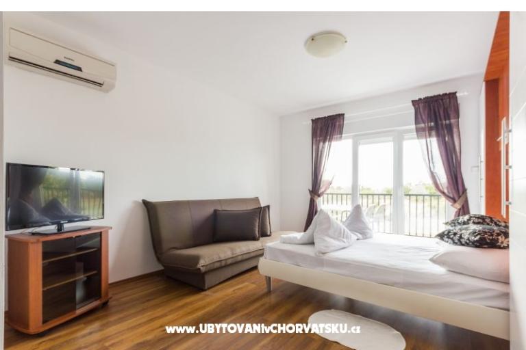 Apartmaji Mihaela – foto 12