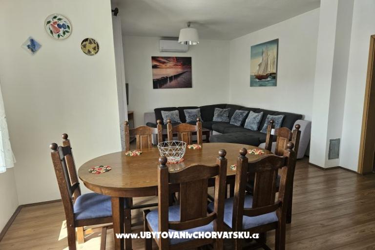 Apartmaji Rudez - pool - jacuzzi  – foto 20