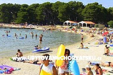 Apartmaji Rudez - pool - jacuzzi  – foto 8