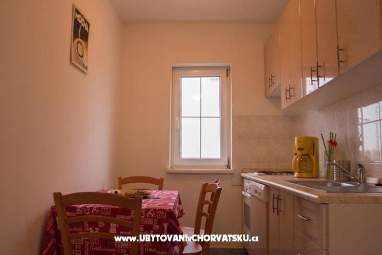 Apartma Jozic – foto 3
