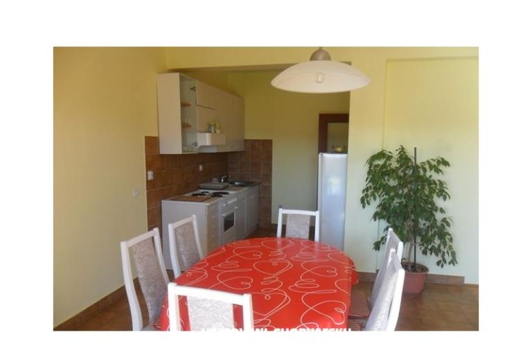 Apartma Mandić Turanj – foto 10