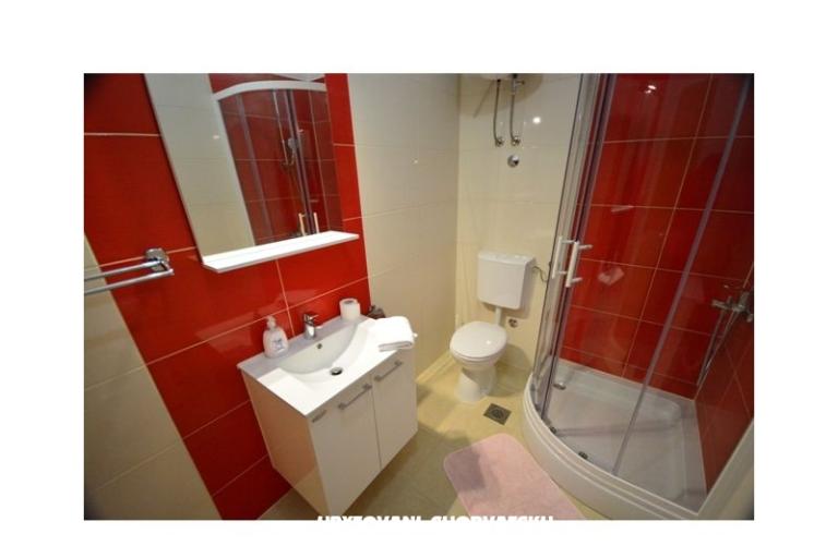 Apartma Mandić Turanj – foto 2