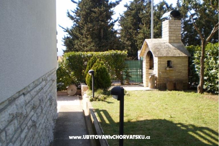 Apartmaji Burazin – foto 17