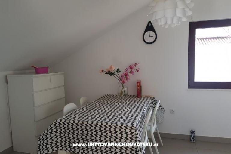 Apartmaji Burazin – foto 7