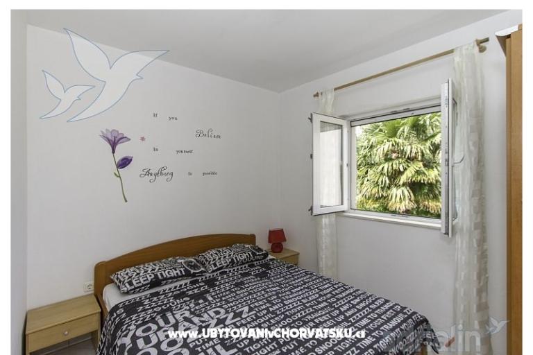 Apartmaji Danijela 1 – foto 9