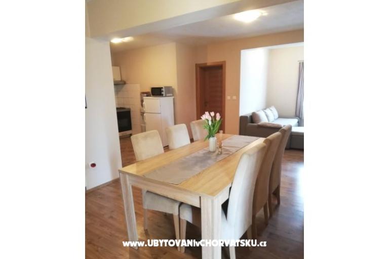 Apartmaji Ema – foto 14