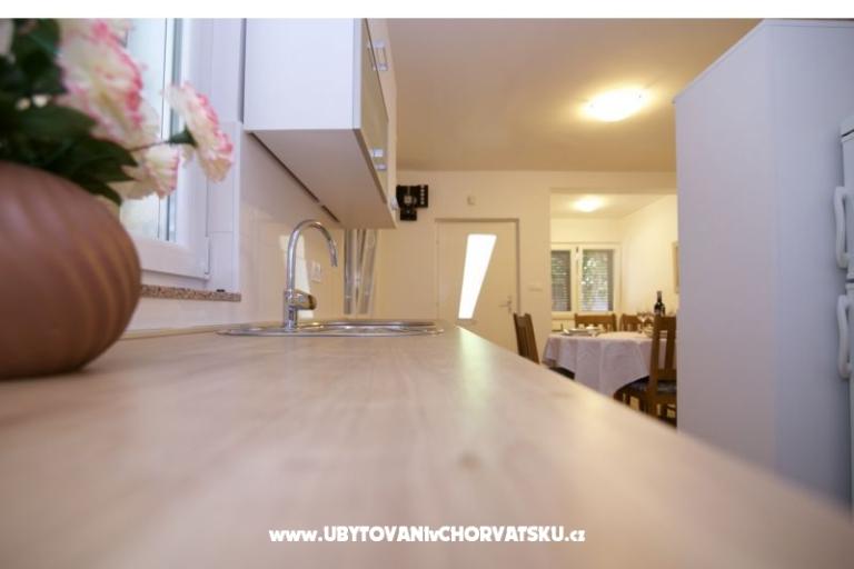 Apartmaji FJAKA – foto 10
