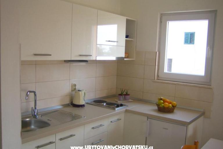 Apartmaji Roje Sv. Filip i Jakov – foto 9