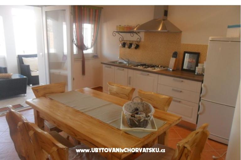 Apartmaji Roko – foto 14