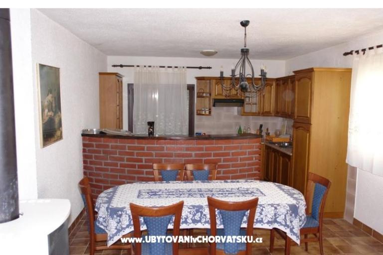 Apartmaji Tome – foto 10