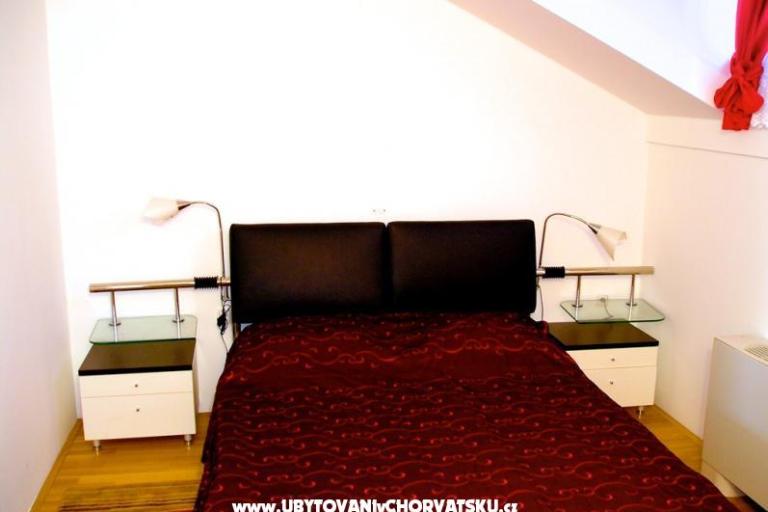 Vila Smirna 4*  z bazenom  – foto 10