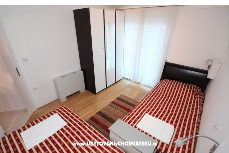 Vila Smirna 4*  z bazenom  – foto 7