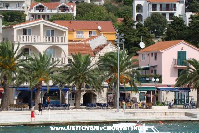 Apartmaji Mirnna – foto 6