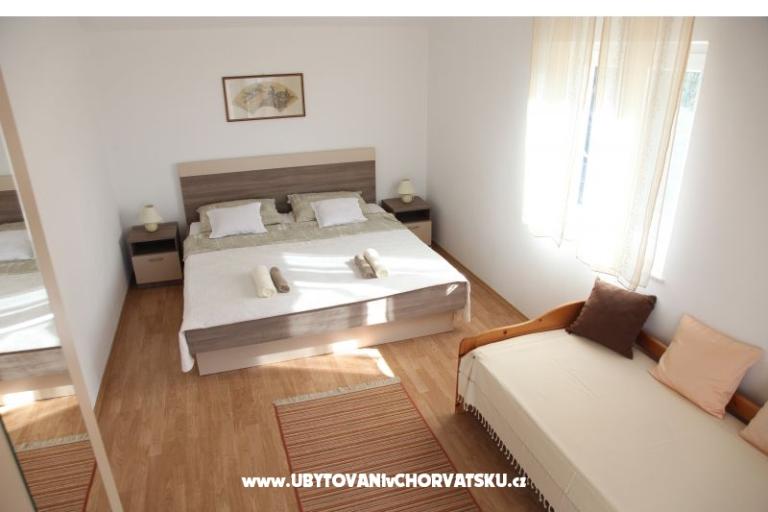 Apartmaji Nena Gradac – foto 16