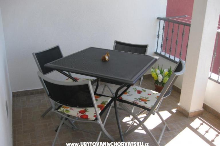 Apartmaji Nika – foto 2