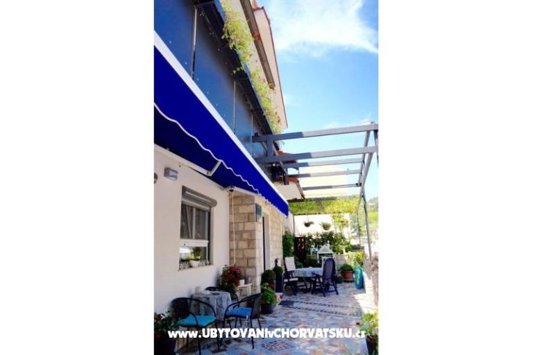 Apartmaji Jerković Gradac – foto 4