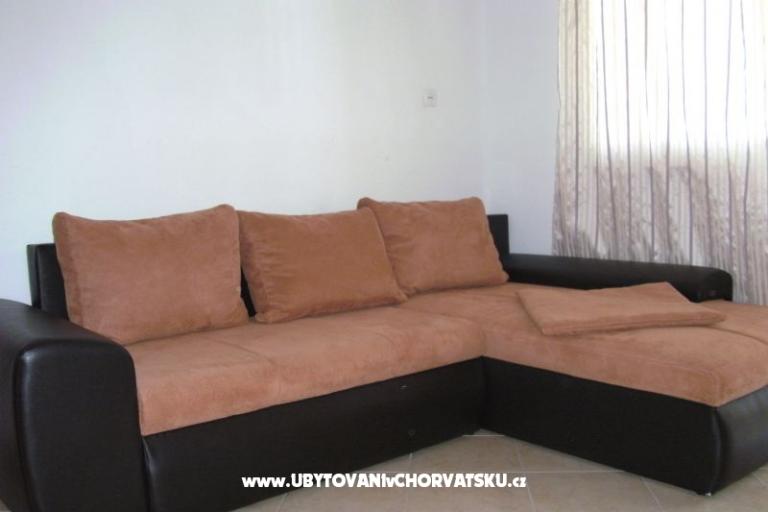 Apartmaji &amp; rooms Brist – foto 2