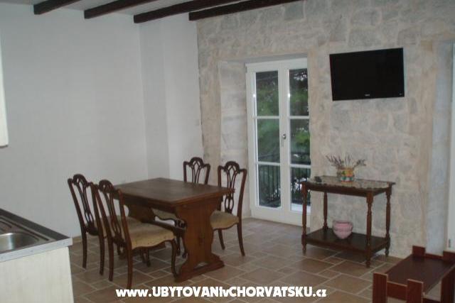 Apartmaji Leut – foto 2