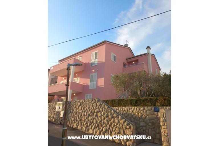 Apartmaji Ena – foto 4