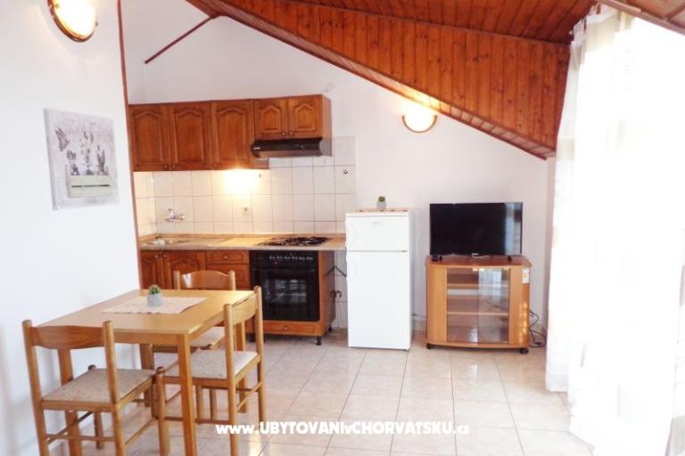 Apartmaji Jure – foto 8