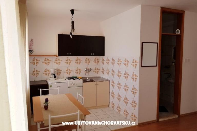 Apartmaji Komarica – foto 10