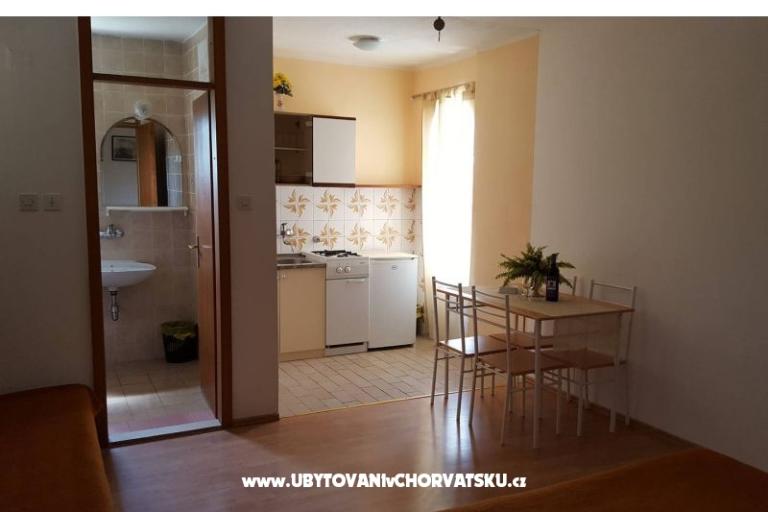Apartmaji Komarica – foto 14